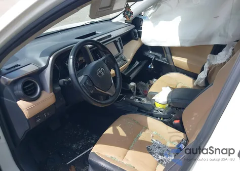 2017 Toyota Rav4 Hybrid Limited z USA, uszkodzony, nr VIN JTMDJREV2HD150610